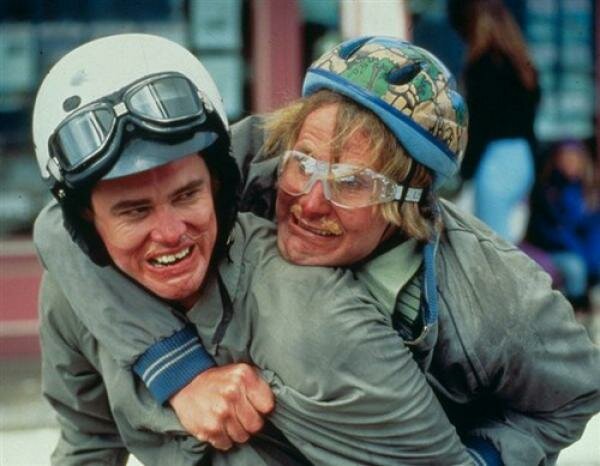 Jim Carrey Tweets Dumb and Dumber Sequel Photo of Chipped Tooth