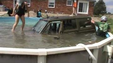 Canadian Daredevil's Failed Attempt to Jump Pool Goes Viral Canadian Daredevil's Failed Attempt to Jump Pool Goes Viral